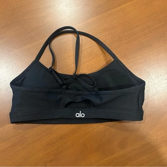 ALO Yoga Airlift Intrigue Sports Bra in Black - Picture 5 of 10
